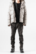 画像をギャラリービューアに読み込む, masnada SLIM GUSSET PANTS / STRETCH MICRO RIP COTTON (CAMO DUST)