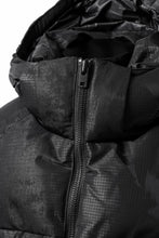 画像をギャラリービューアに読み込む, Y-3 Yohji Yamamoto GRAPHICS PUFFER VEST / PERTEX® (BLACK)