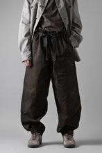 画像をギャラリービューアに読み込む, sus-sous limited trousers MK-0 / british military cotton (CAMOUFLAGE / sumi dyed)