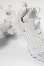 画像をギャラリービューアに読み込む, 11 BY BORIS BIDJAN SABERI x Reebok LTD Instapump Fury (WHITE)