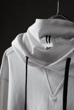 画像をギャラリービューアに読み込む, 11 BY BORIS BIDJAN SABERI x Reebok LTD CONSTRUCTED HOODIE (WHITE)