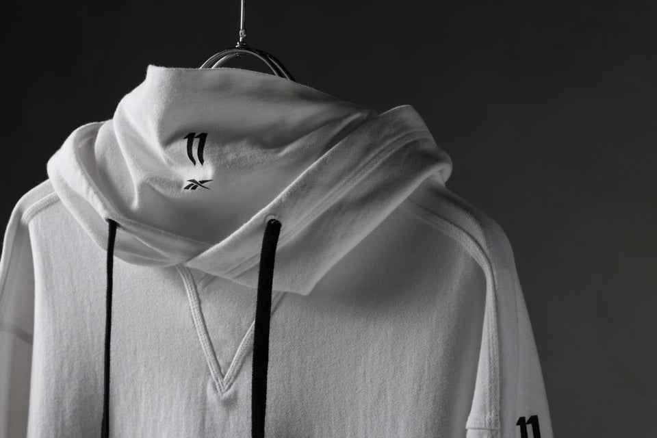 画像をギャラリービューアに読み込む, 11 BY BORIS BIDJAN SABERI x Reebok LTD CONSTRUCTED HOODIE (WHITE)