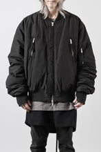 Load image into Gallery viewer, thom/krom FLIGHT BOMBER JACKET / WARM PADDED (BLACK)