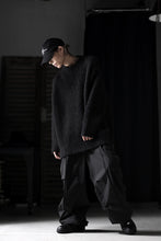 画像をギャラリービューアに読み込む, th products Inflated Oversized Crew / 1/4.5 kasuri loop knit (black)