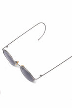 Load image into Gallery viewer, m.a+ one piece round glasses / OO300/TI (M.TITAN/BLACK)