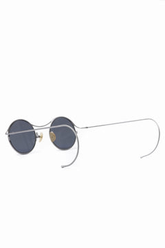 Load image into Gallery viewer, m.a+ one piece round glasses / OO300/TI (M.TITAN/BLACK)