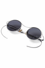 Load image into Gallery viewer, m.a+ one piece round glasses / OO300/TI (M.TITAN/BLACK)