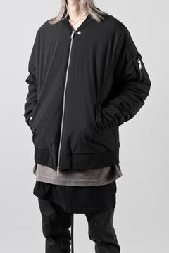 画像をギャラリービューアに読み込む, thom/krom MA-1 JACKET / ELASTIC NYLON + WARM PADDED (BLACK)