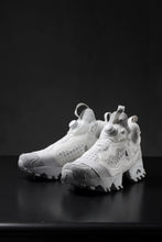 画像をギャラリービューアに読み込む, 11 BY BORIS BIDJAN SABERI x Reebok LTD Instapump Fury (WHITE)