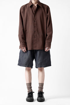 Load image into Gallery viewer, COLINA TUCK SHORTS / SAFILIN LINEN HERRINGBONE (BROWN)