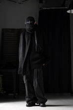画像をギャラリービューアに読み込む, TARO HORIUCHI / th products Inflated Scarf / 1/4.5 kasuri loop knit (black)
