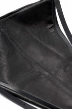 Load image into Gallery viewer, m.a+ medium pyramid back pack / BL42/SY1.0 (BLACK)