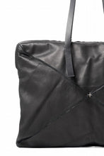 Load image into Gallery viewer, m.a+ large folder bag / BE170/SY1.0 (BLACK)