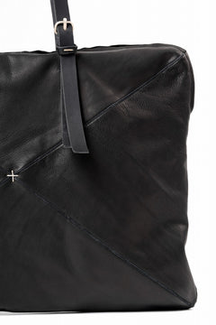 Load image into Gallery viewer, m.a+ large folder bag / BE170/SY1.0 (BLACK)