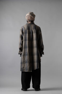 画像をギャラリービューアに読み込む, Aleksandr Manamis Asymmetry Shirt / Organic Linen (CHECKED)
