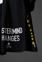 Load image into Gallery viewer, mastermind JAPAN x CHANGES exclusive ReBUILD T-SHIRT / CH-BODY (BLACK #20)