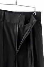 画像をギャラリービューアに読み込む, atelier AMBER COTTON SATIN TAPERED WIDE PANTS (black)