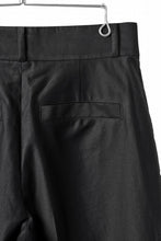 画像をギャラリービューアに読み込む, atelier AMBER COTTON SATIN TAPERED WIDE PANTS (black)