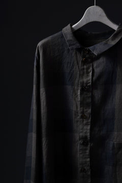 画像をギャラリービューアに読み込む, Aleksandr Manamis Asymmetry Shirt / Organic Linen (CHECKED)