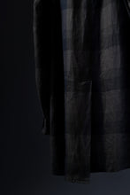 画像をギャラリービューアに読み込む, Aleksandr Manamis Asymmetry Shirt / Organic Linen (CHECKED)