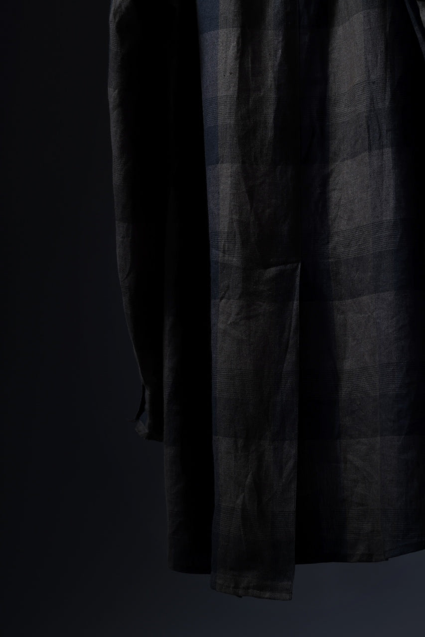 画像をギャラリービューアに読み込む, Aleksandr Manamis Asymmetry Shirt / Organic Linen (CHECKED)