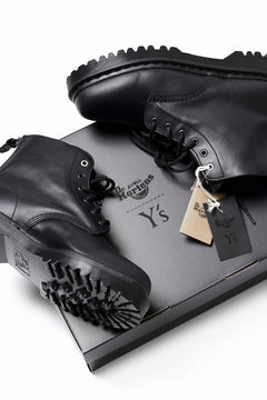 画像をギャラリービューアに読み込む, Y's x Dr. Martens 6 EYES BACK ZIP BOOTS 101 / CLASSIC CALF LEATHER (BLACK)