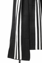 画像をギャラリービューアに読み込む, Y-3 Yohji Yamamoto THREE STRIPE SCARF (BLACK)