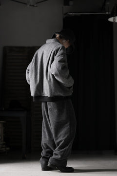 画像をギャラリービューアに読み込む, TARO HORIUCHI / th products KAPOOR / Wide Tapered Pants / travel wool premiere (gray)