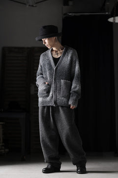 画像をギャラリービューアに読み込む, th products KAPOOR / Wide Tapered Pants / travel wool premiere (gray)