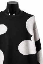 画像をギャラリービューアに読み込む, A.F ARTEFACT POLKA PATTERN KNIT TOPS (BLACK x BEIGE)