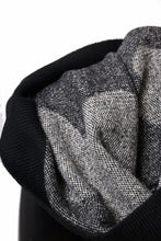 画像をギャラリービューアに読み込む, A.F ARTEFACT POLKA PATTERN KNIT TOPS (BLACK x BEIGE)
