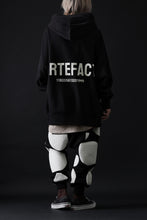 画像をギャラリービューアに読み込む, A.F ARTEFACT POLKA PATTERN SWEAT SAROUEL PANTS (BLACK)