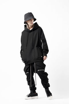 画像をギャラリービューアに読み込む, A.F ARTEFACT BELTED FLAP ZIP SARROUEL CARGO PANTS (BLACK)