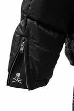 画像をギャラリービューアに読み込む, mastermind JAPAN HOODIE DOWN JACKET / KAWADA DOWN® (BLACK)