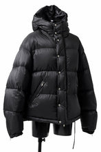 画像をギャラリービューアに読み込む, mastermind JAPAN HOODIE DOWN JACKET / KAWADA DOWN® (BLACK)