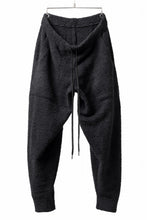 画像をギャラリービューアに読み込む, mastermind WORLD EASY JODHPURS PANTS / SOFTY BOA FLEECE (BLACK x CHARCOAL)
