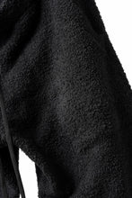 Load image into Gallery viewer, mastermind WORLD EASY JODHPURS PANTS / SOFTY BOA FLEECE (BLACK x WHITE)