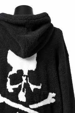 Load image into Gallery viewer, mastermind WORLD ZIP HOODIE PARKA / SOFTY BOA FLEECE (BLACK x WHITE)