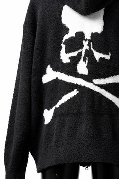 Load image into Gallery viewer, mastermind WORLD ZIP HOODIE PARKA / SOFTY BOA FLEECE (BLACK x WHITE)