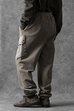 Load image into Gallery viewer, Ten c MULTI POCKET SNAP SWEAT PANTS / GARMENT DYED (ASH GRAY)