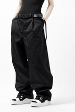 画像をギャラリービューアに読み込む, ISAMU KATAYAMA BACKLASH TUCK WIDE PANTS / HIGH DENSITY CHINO CLOTH (BLACK)