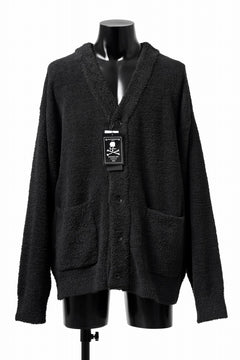Load image into Gallery viewer, mastermind WORLD CARDIGAN / SOFTY BOA FLEECE (BLACK x WHITE)
