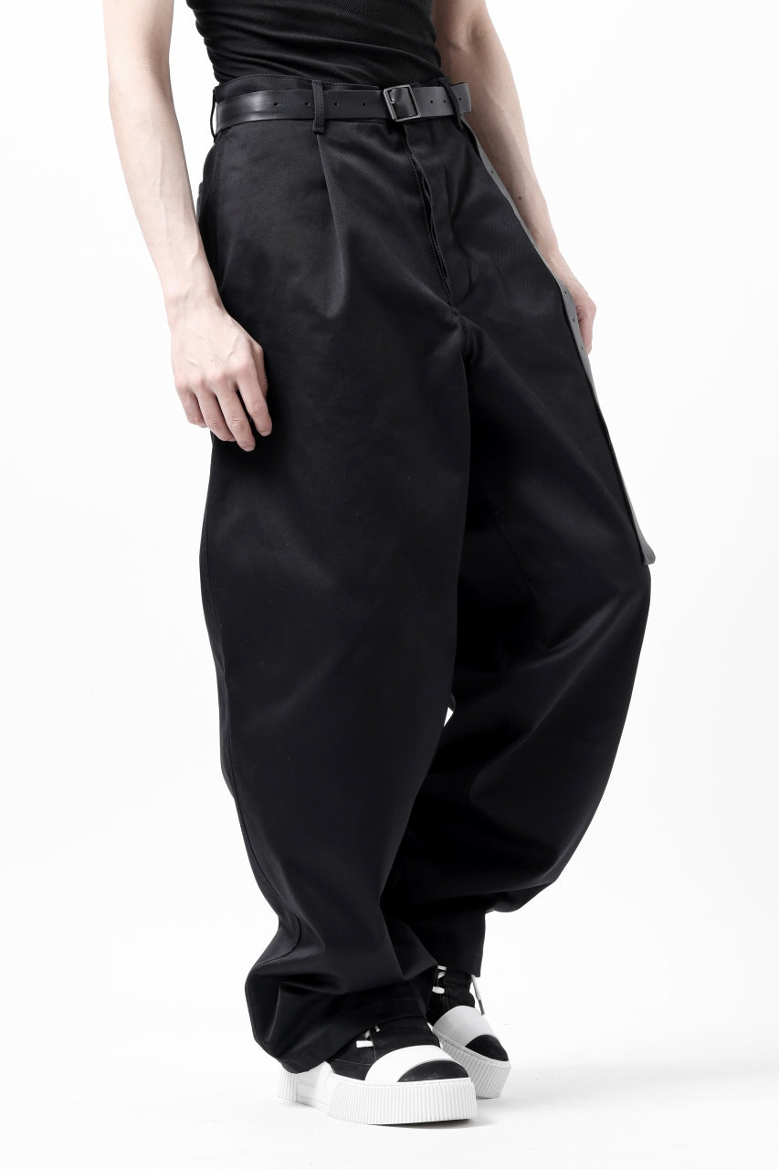 画像をギャラリービューアに読み込む, ISAMU KATAYAMA BACKLASH TUCK WIDE PANTS / HIGH DENSITY CHINO CLOTH (BLACK)