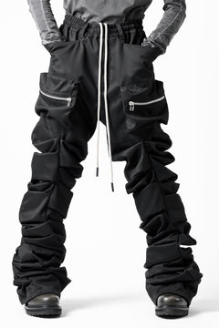 画像をギャラリービューアに読み込む, A.F ARTEFACT MONSTER TUCK VOLUME BAGGY PANTS / LUXE-TWILL (BLACK)