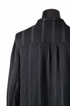 画像をギャラリービューアに読み込む, Aleksandr Manamis BIAS COLLAR STRIPE SHIRT (BLACK)
