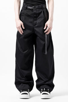 画像をギャラリービューアに読み込む, ISAMU KATAYAMA BACKLASH TUCK WIDE PANTS / HIGH DENSITY CHINO CLOTH (BLACK)