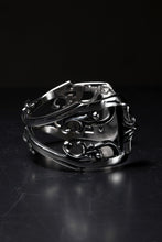 画像をギャラリービューアに読み込む, Loud Style Design - GET IN THE RING - "UBG-005" SILVER BANGLE