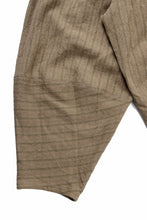 画像をギャラリービューアに読み込む, YUTA MATSUOKA circle pants / silk linen dobby stripe (camel)