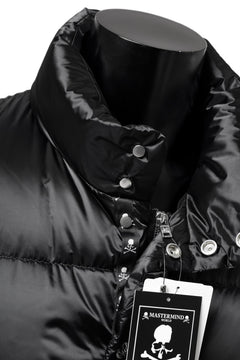 画像をギャラリービューアに読み込む, mastermind WORLD HIGH NECK DOWN VEST / KAWADA DOWN® (BLACK)