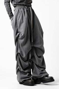 画像をギャラリービューアに読み込む, A.F ARTEFACT EXTREME WIDE BAGGY PANTS / SERGE TWILL (L.GREY)